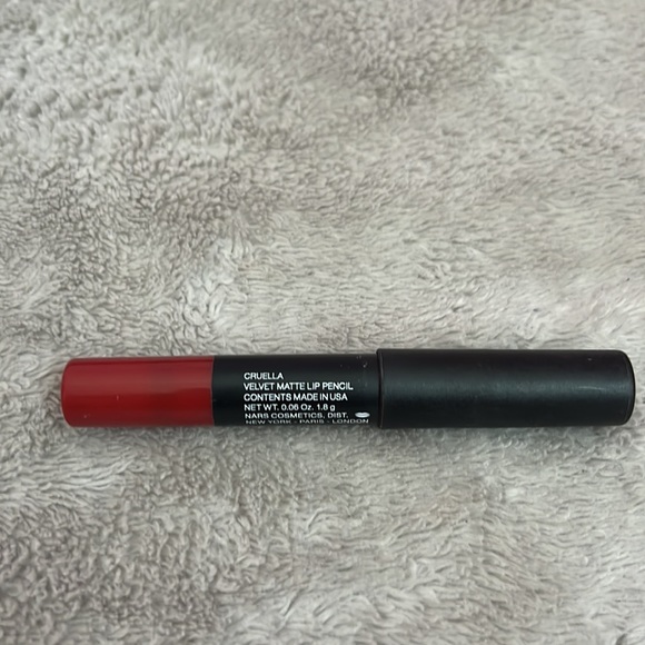 ‼️ NARS Velvet Matte Lip Pencil - Picture 2 of 3